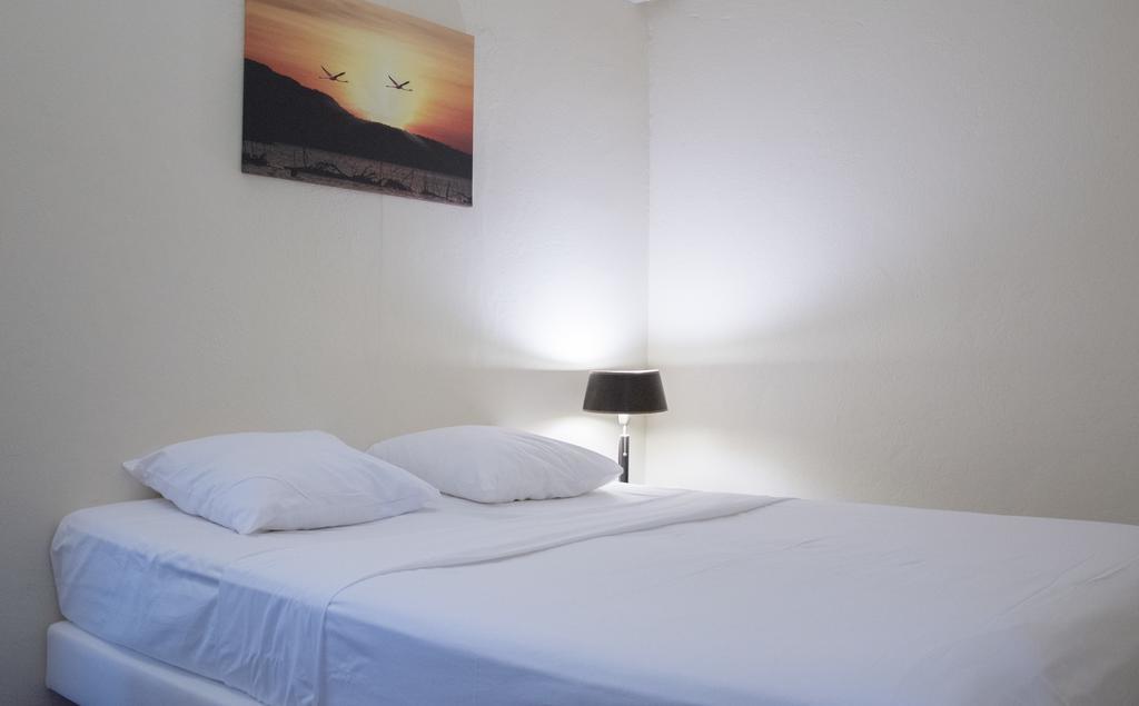 Caribbean Club Bonaire Aparthotel Ngoại thất bức ảnh