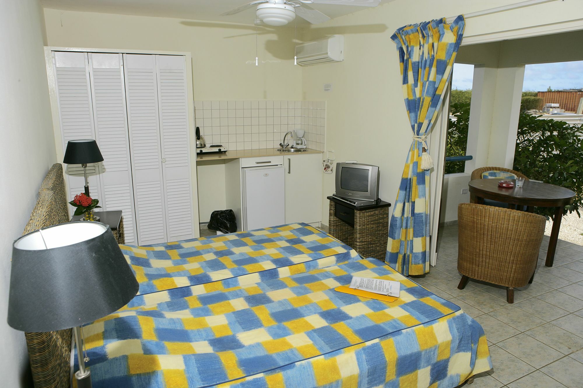 Caribbean Club Bonaire Aparthotel Ngoại thất bức ảnh