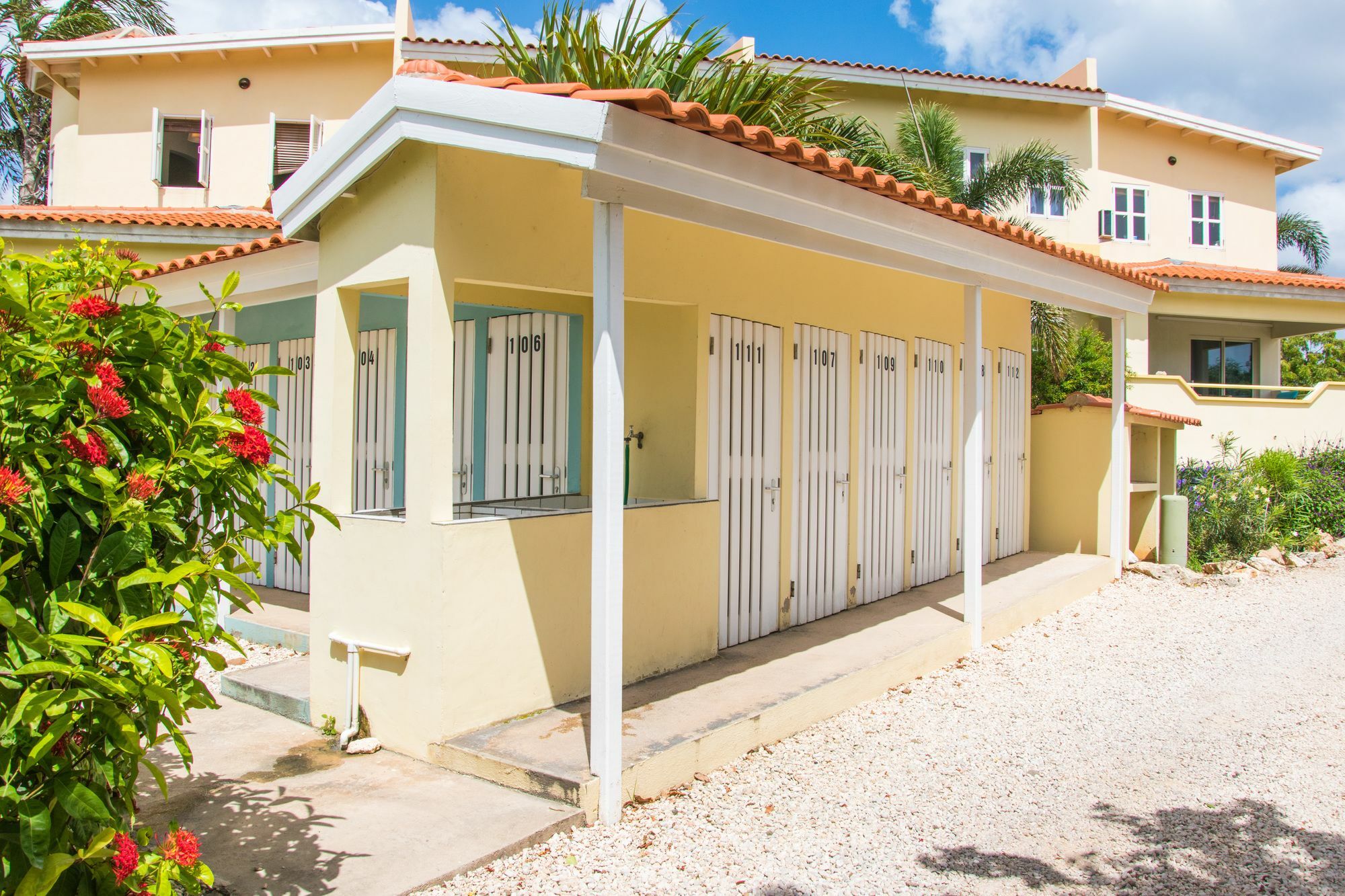 Caribbean Club Bonaire Aparthotel Ngoại thất bức ảnh